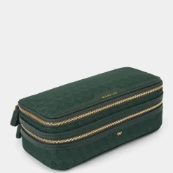 AH Make Up in Dark Holly