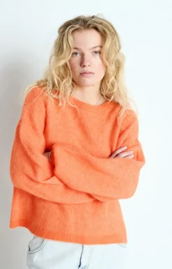 AV Nenybay Knit in Orange fluro