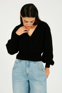 C-RUSH Kim Cross Over V in Black