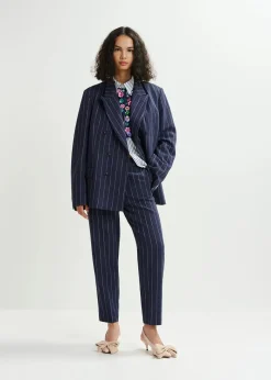 EA Host Carotte Leg Pants in Dark Sapphire