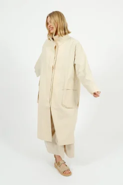 EP CT3001 Oversized Mac in Beige