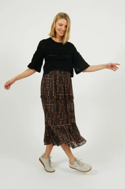 IM Azelia Openwork Top in Black