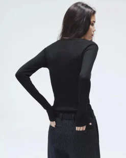 Ru0026B The Knit Rib Henley in Black